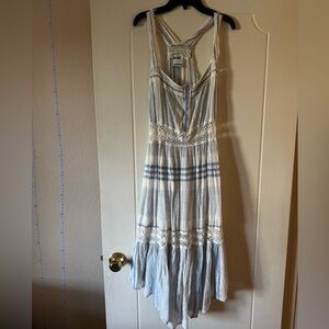 urban outfitters white denim dress Urban Outfitters white denim button-up dress size 2